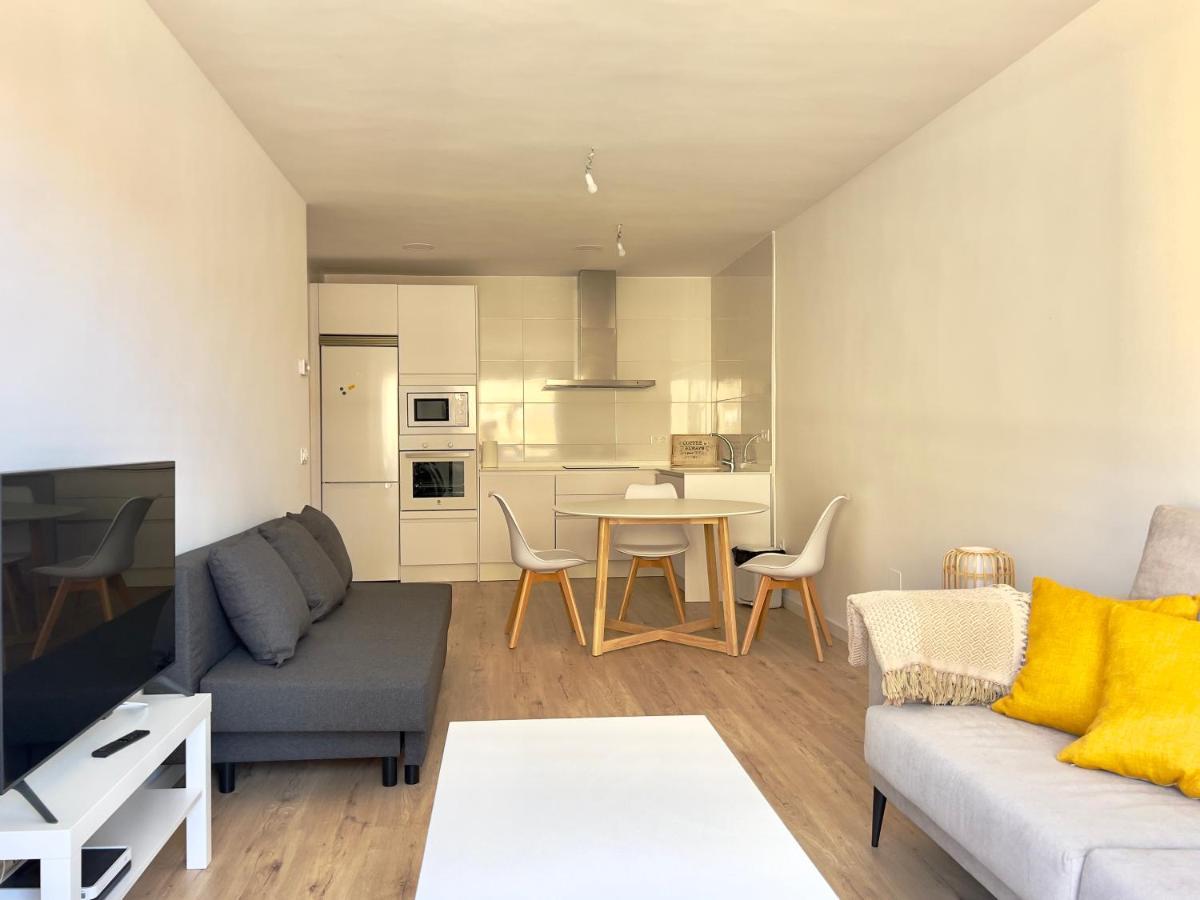 Апартаменти Housing Leon Ana Mogas Con Garaje Екстер'єр фото